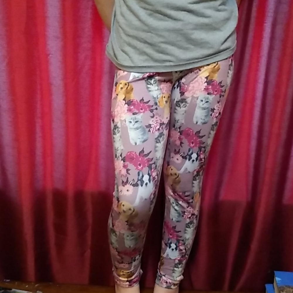 Cat and dog leggings